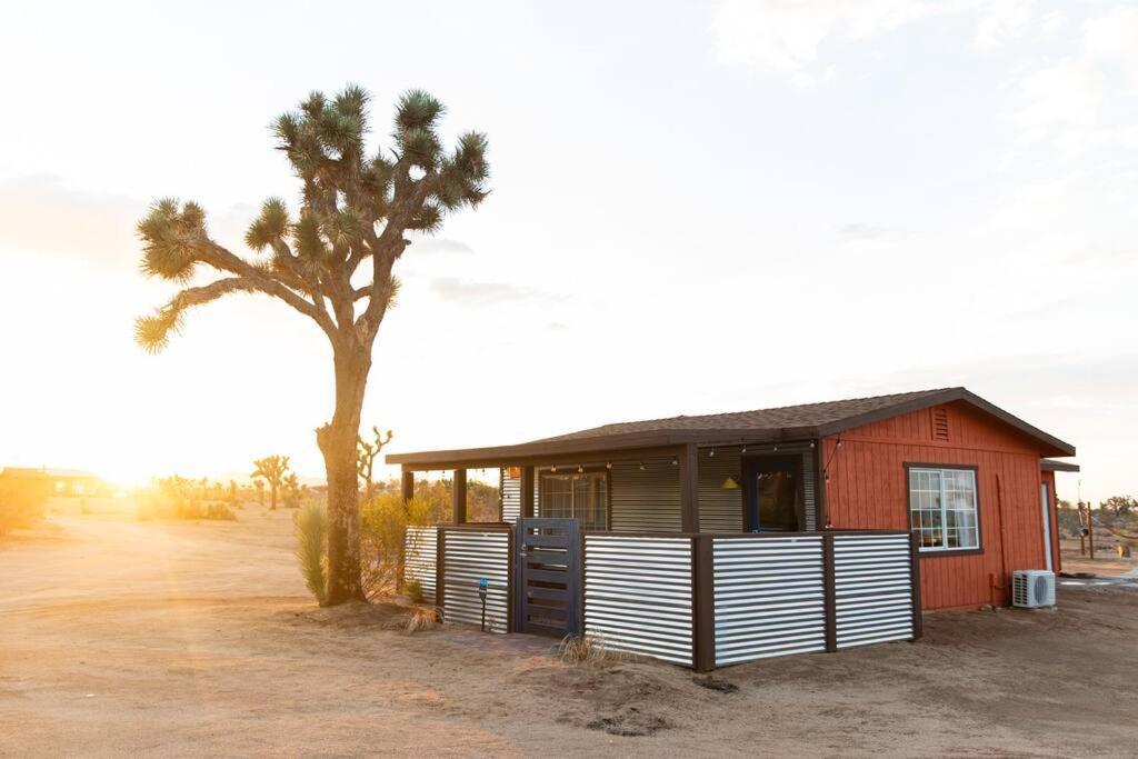 Cryptic Cabin-Tranquil Bohemian Getaway W/Hot Tub Yucca Valley Exteriér fotografie