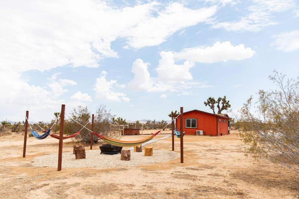 Cryptic Cabin-Tranquil Bohemian Getaway W/Hot Tub Yucca Valley Exteriér fotografie