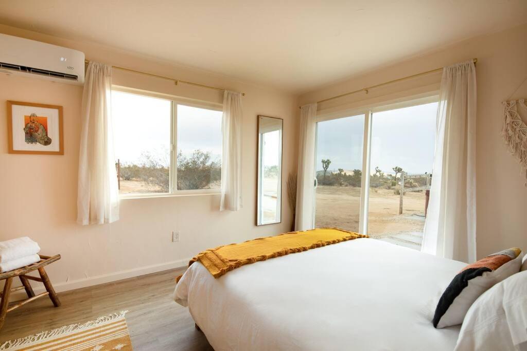 Cryptic Cabin-Tranquil Bohemian Getaway W/Hot Tub Yucca Valley Exteriér fotografie