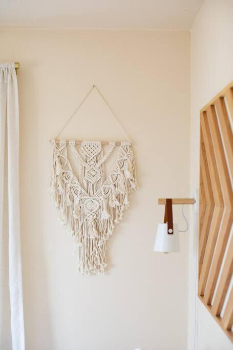 Cryptic Cabin-Tranquil Bohemian Getaway W/Hot Tub Yucca Valley Exteriér fotografie
